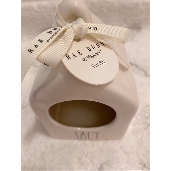 Rae Dunn SALT PIG Ceramic Cellar - Picture 2 of 4